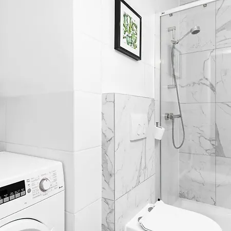 Apartment Walonska With Free Parking Wroclaw By Noclegi Renters Exterior foto
