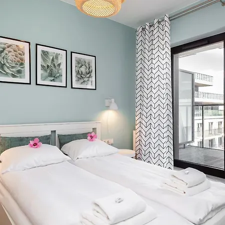 Apartment Walonska With Free Parking Wroclaw By Noclegi Renters Exterior foto