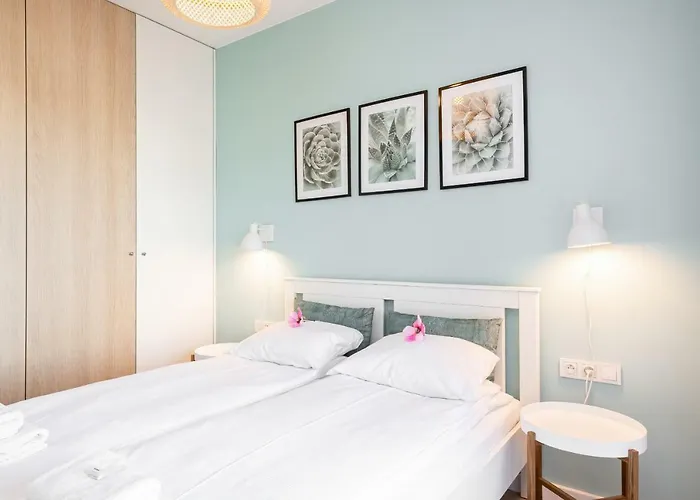Apartment Walonska With Free Parking Wroclaw By Noclegi Renters