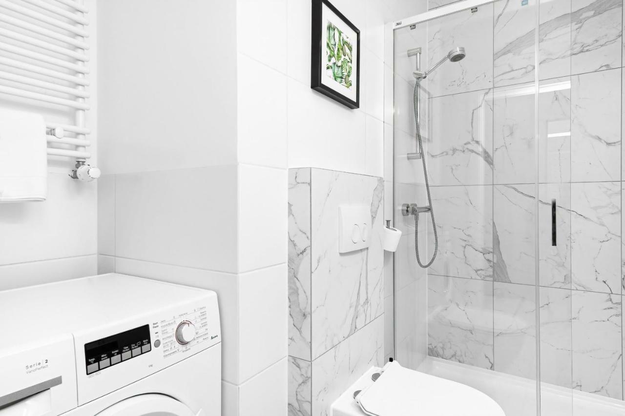 Apartment Walonska With Free Parking By Renters *