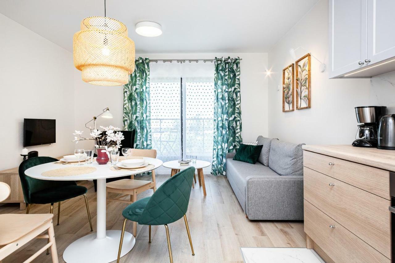 Apartment Walonska With Free Parking By Renters *